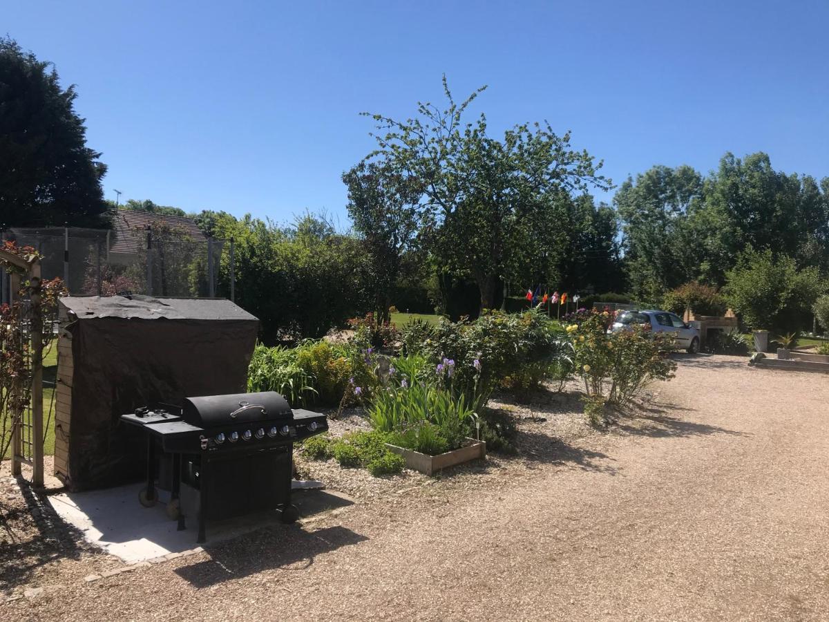 D'hote Du Domaine De La Reine Blanche Frühstückspension *